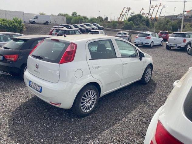 FIAT - Punto - 1.3 MJT II 75 CV 5p. Street - Foto 8