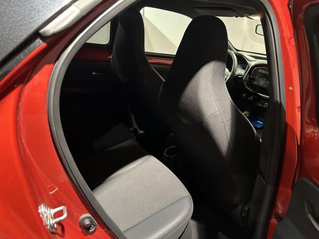 Toyota Aygo X Aygo X 1.0 VVT-i 72 CV 5 porte Lounge KM 0 - Foto 10