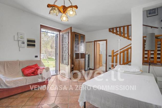 Villa di 180 m² con 4 locali e posto auto in vendita a Cocquio-Trevisago - Foto 8