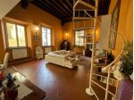 Appartamento in vendita a Lucca 240 mq  Rif: 1218110