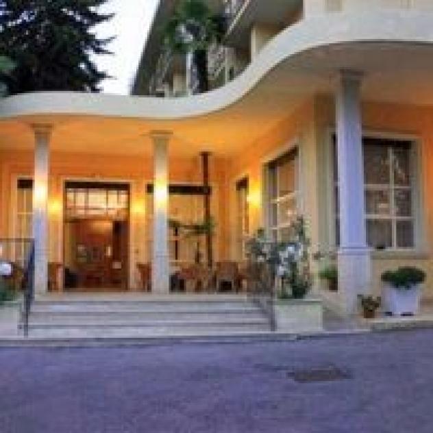 Hotel Reale S.n.c. di Tucciarelli Franco & C.