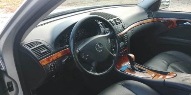 MERCEDES-BENZ E 270 e 270 cdi AVANGARDE rif. 23799319 - Foto 8