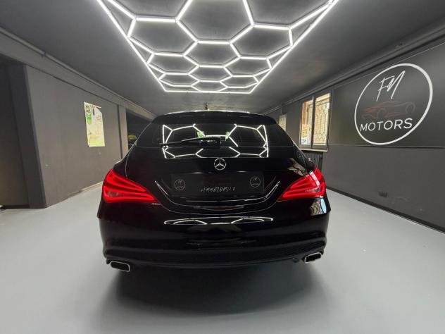 Mercedes-benz CLA 200 d S.W. Automatic Premium Dark Night - Foto 4