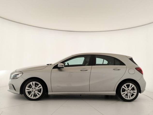 Mercedes-Benz A 200d Premium auto - Foto 3