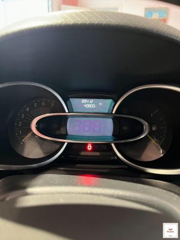 RENAULT - Clio - 1.2 75 CV 5p. Duel - Foto 9