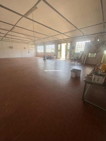 Villa Fastiggi Vendesi Capannone con scoperto esclusivo - Foto 4