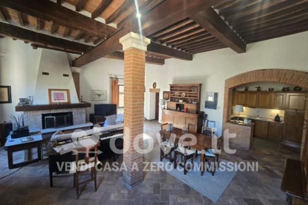 Attico / Mansarda di 160 m² con 5 locali in vendita a Montepulciano