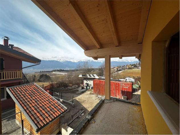V000468 - MANSARDA PANORAMICA CON GIARDINO PRIVATO CLASSE A+ - Foto 3