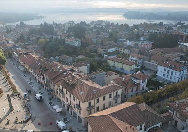 Bilocale 62mq a 25 minuti dal lago di Varese - Foto 2