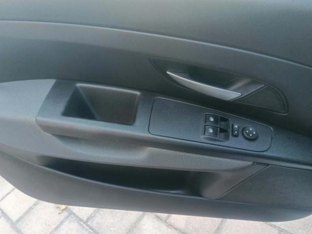 FIAT Grande Punto 1.4 5 porte Dynamic Natural Power rif. 24190778 - Foto 9