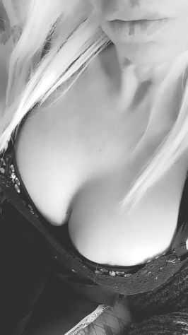 Trattamenti massaggi olistici , naturisti, integrati - Foto 2 Tel:3715642201