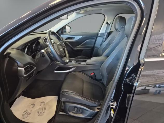JAGUAR F-Pace (X761) F-Pace 2.0 D 180 CV AWD aut. R-Sport - Foto 6