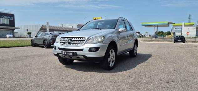 MERCEDES Classe M (W164) ML 320 CDI Sport