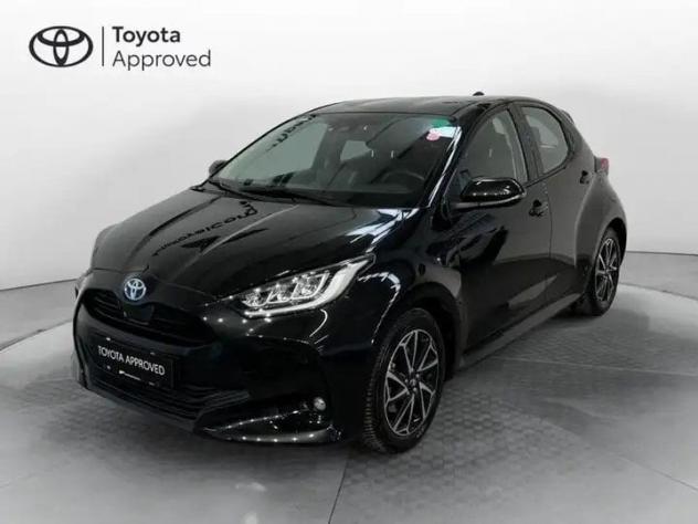 Toyota Yaris Hybrid Trend MY22