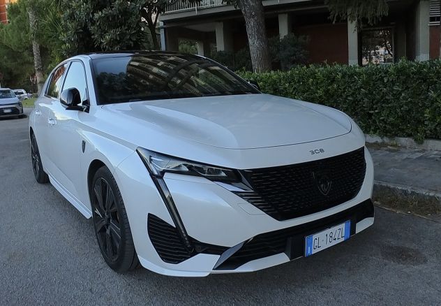 Vendo Peugeot 308 1.5 BlueHDi 131 CV EAT8 – Allestimento GT Pack - Foto 4