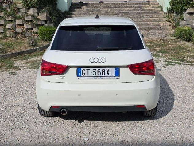 AUDI A1 1.6 TDI 70KW OK NEOPATENTATI - Foto 5