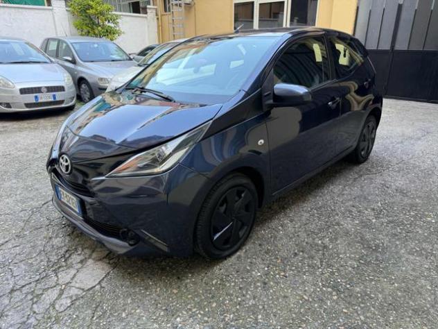TOYOTA Aygo 1.0 VVT-i 69 CV 5 porte x-clusiv rif. 22900691 - Foto 3