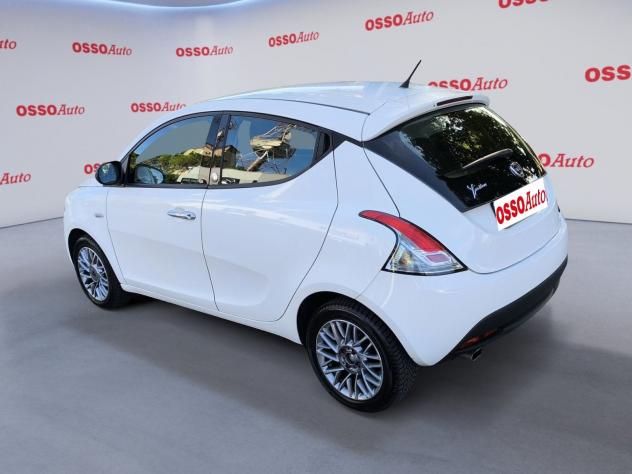 Lancia Ypsilon 1.2BENZINA ECOCHIC GOLD GPL NEOPATENTATI - Foto 4