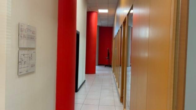 Immobile di 510 m² con più di 5 locali in affitto a Torino - Foto 12