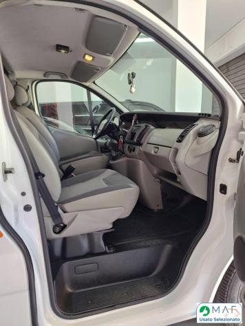 RENAULT TRAFIC AMBULANZA (ML) CV* - Foto 10