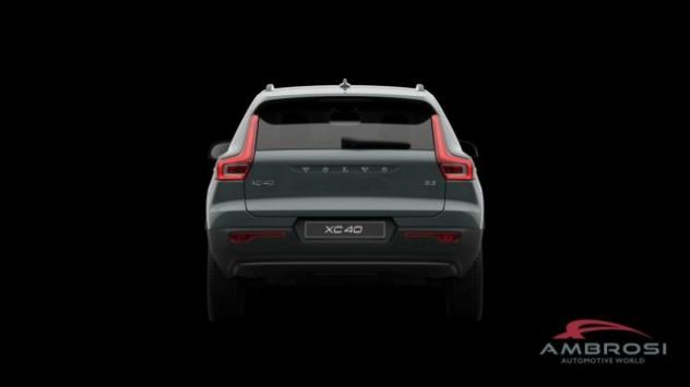 VOLVO XC40 B3 Mild hybrid Benzina Plus Dark rif. 23734754 - Foto 4