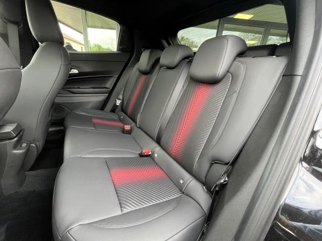 Alfa Romeo Junior Ibrida 1.2 145CV Hybrid eDCT6 ibrida SPECIALE - Foto 8