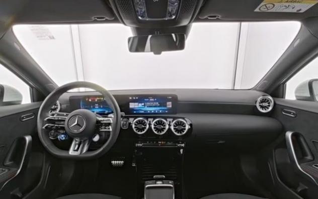 MERCEDES-BENZ A 35 AMG 4Matic Premium Plus - MULTIBEAM CAMERA KEYLESS rif. 22837951 - Foto 8