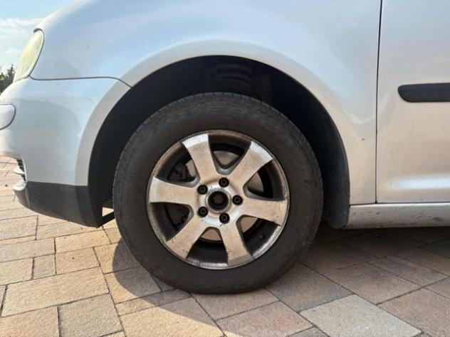 VOLKSWAGEN Touran 1.9 TDI 105CV DPF Highline rif. 24056216 - Foto 5