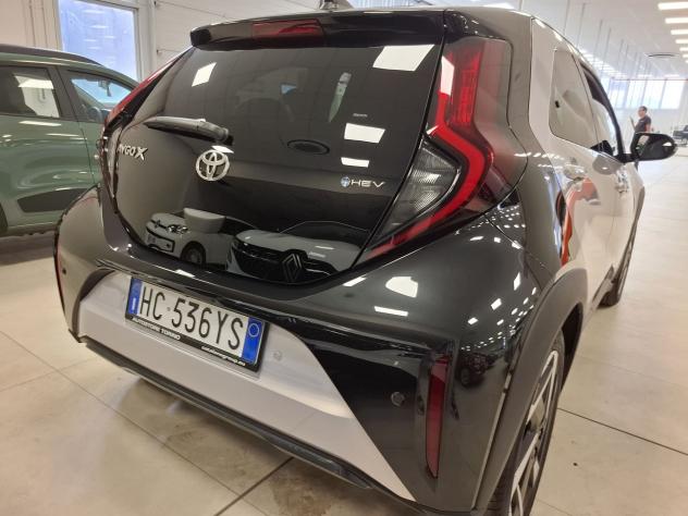 Toyota Aygo X 2025 1.5 hybrid Premium e-cvt - Foto 9