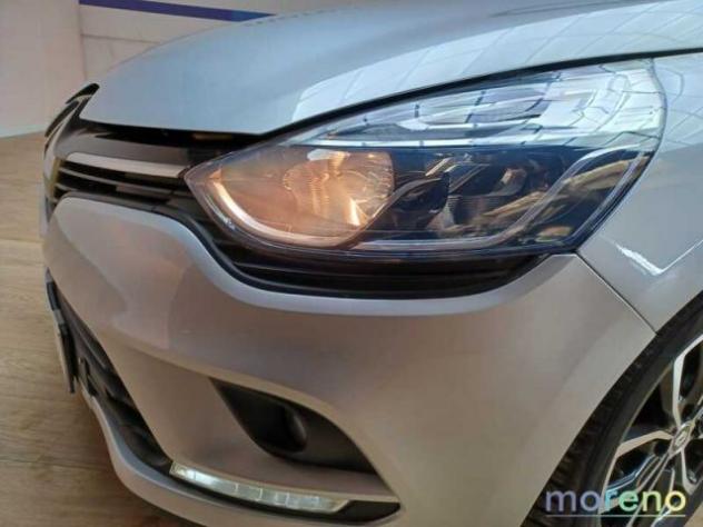 RENAULT Clio 0.9 TCe 90 CV Moschino Zen rif. 18828621 - Foto 6