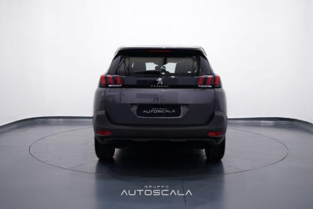 PEUGEOT 5008 1.2 PureTech Turbo 130cv S&S Active Pack rif. 21520411 - Foto 5