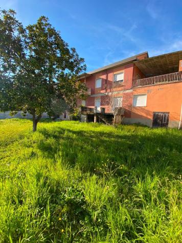 Villa in vendita a Carrara 454 mq Rif: 1422820