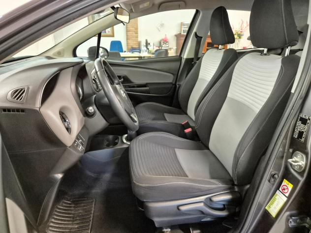 Toyota Yaris 1.0 5 porte Active - Foto 6