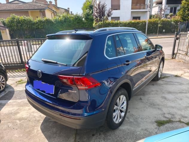 Volkswagen Tiguan 2.0 TDI SCR DSG 4MOTION Business - Foto 5