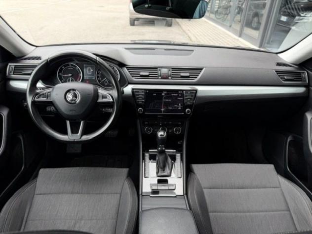 SKODA Superb 2.0 TDI 150CV DSG Wagon Style rif. 23983105 - Foto 10