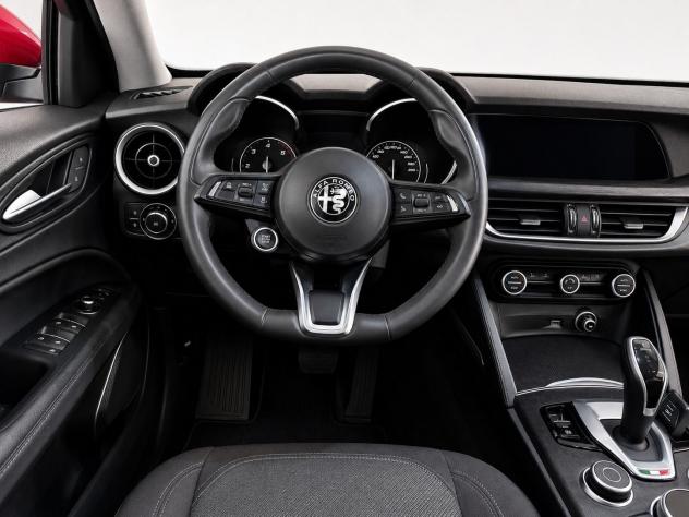 Alfa Romeo Stelvio 2.2 Turbo Diesel 190CV Business AT8 Q4 - Foto 5