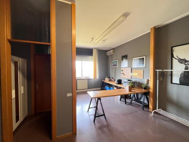 Immobile di 3300 m² con 5 locali in affitto a Torbole Casaglia - Foto 11