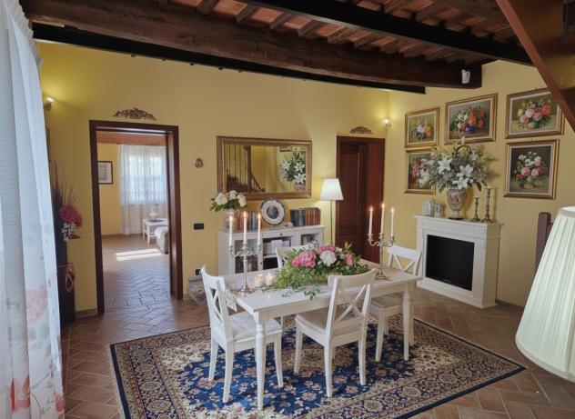 APPARTAMENTO di 5 vani e di 140 mq (PECCIOLI) rif. CP 126
