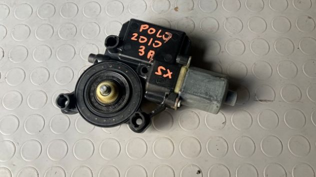 Motorino alzacristallo SX Volkswagen Polo 6R del 2011 (6R0959801R) - Foto 2