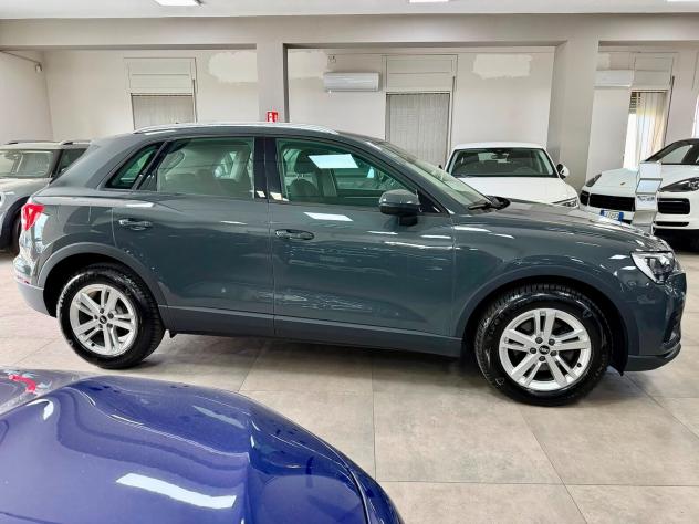 Audi Q3 35 TDI 150cv S tronic Business Advanced - Foto 8
