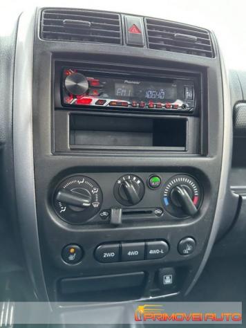 SUZUKI Jimny 1.3 4WD Ranger rif. 20274031 - Foto 9