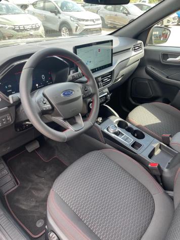 Ford Kuga 2.5 Full Hybrid 180 CV CVT 2WD ST-Line - Foto 9