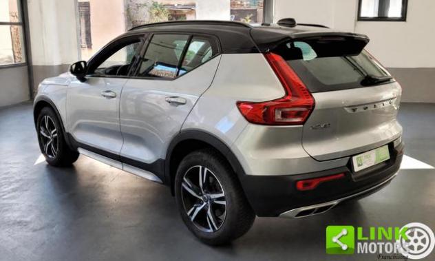 VOLVO XC40 D4 AWD Geartronic R-design rif. 24074485 - Foto 3