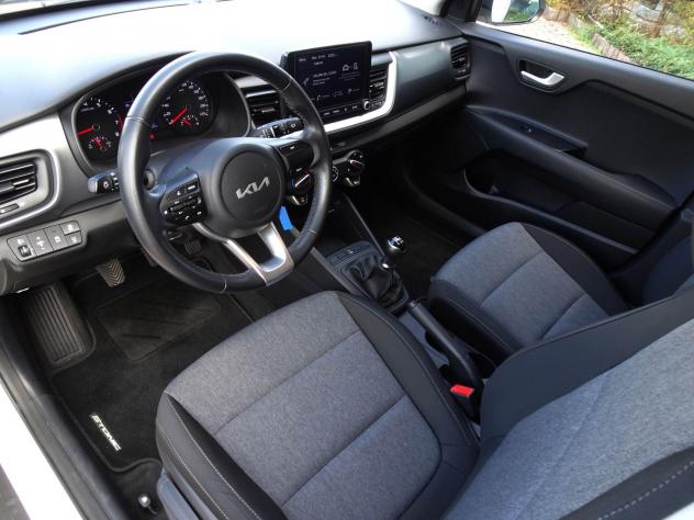 Kia Stonic 1.2 DPI Urban - Foto 7