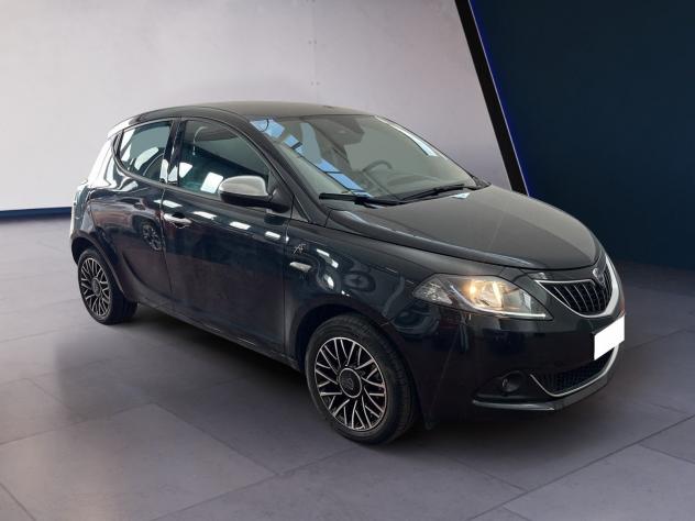 Lancia Ypsilon III 2021 1.0 firefly hybrid Alberta Ferretti s&s 70cv - Foto 2