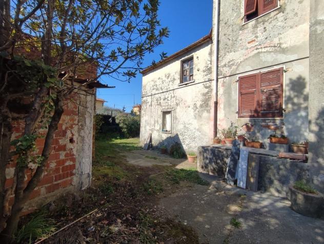 Casa semindipendente in vendita a Luni 120 mq Rif: 1122902