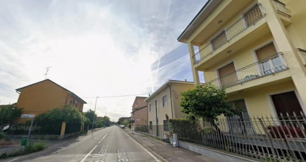 ampio bilocale con balcone e posto auto incluso - Foto 3