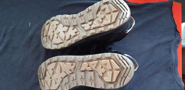 Scarponi trekking marca Quechua n. 41, leggere info in annuncio - Foto 4