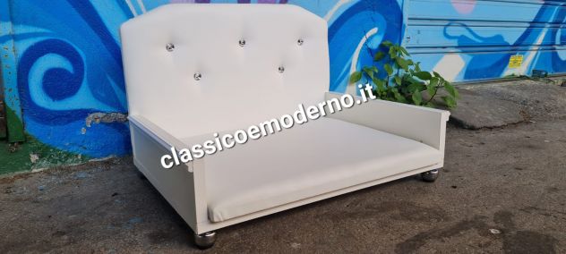 Cuccia cane gatto ecopelle swarovski su misura colori a scelta con piedini divan - Foto 3