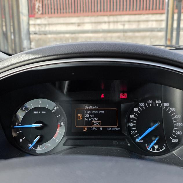 Ford Mondeo 1.5 TDCi 120cv S&S Business - Foto 4